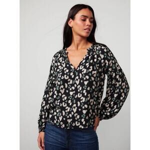 VELVET BY GRAHAM & SPENCER Boho Chic Lilian Leopard-Print Blouse Size Large